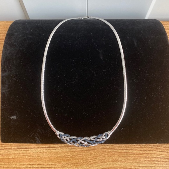 0.5ct TDW Blue Topaz & White Diamond Weave Omega Necklace Silver Plated - Picture 5 of 7